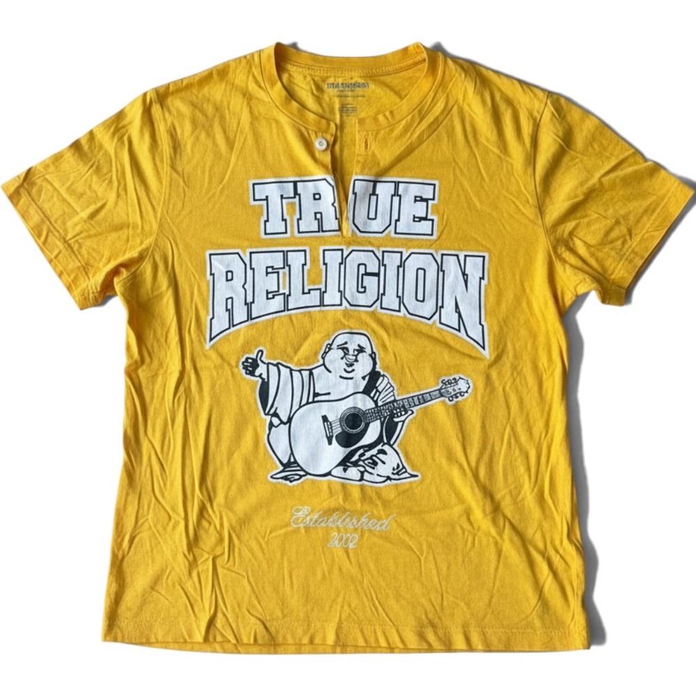 True Religion Yellow Henley T-Shirt Mens Large Buddha Graphic Short Sleeve